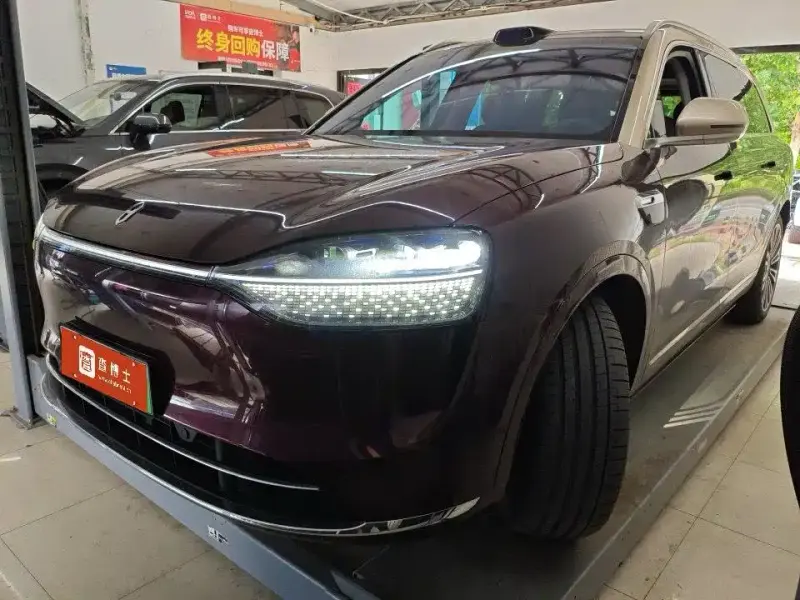 AITO M9, 2025