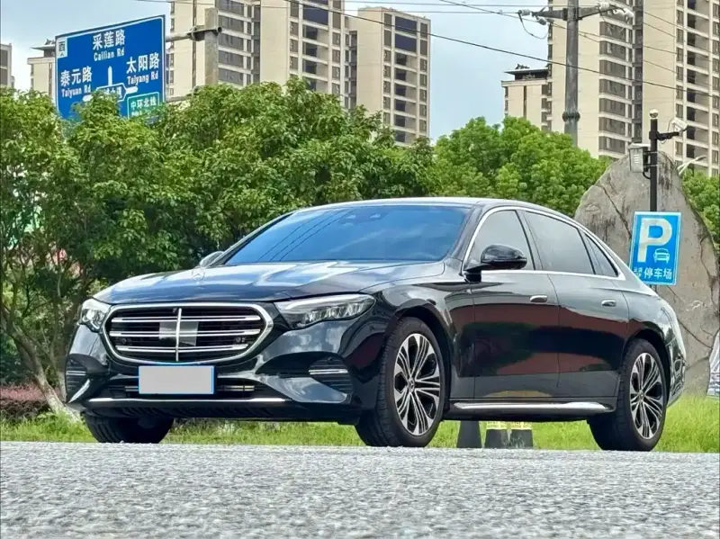 Mercedes-Benz E-Class, 2026