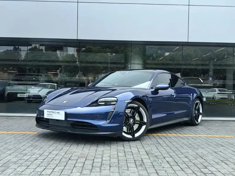 Porsche Taycan, 2021