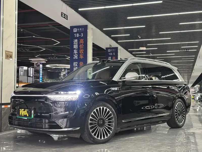 AITO M9, 2025