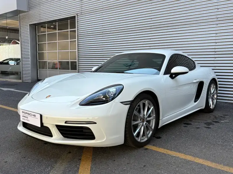 Porsche 718, 2024