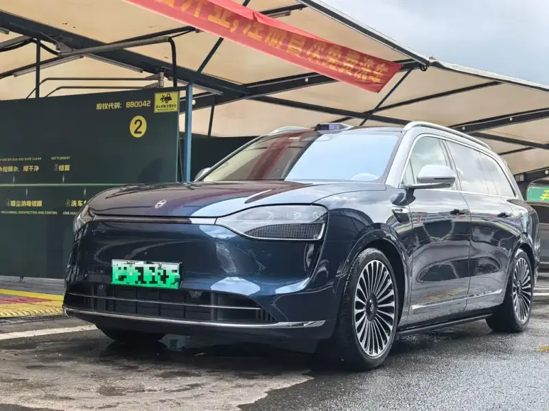 AITO M9, 2025