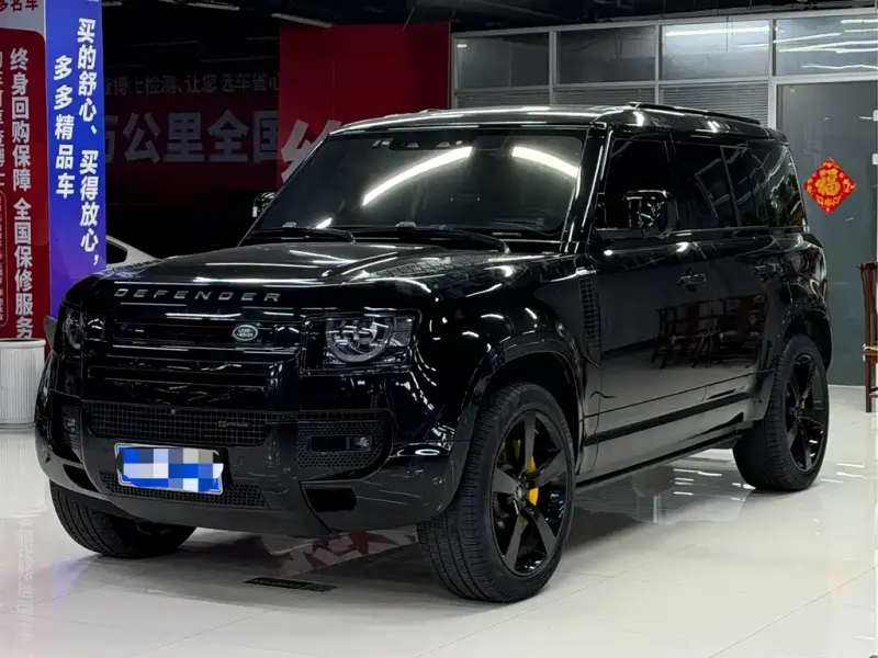 Land Rover Defender, 2023