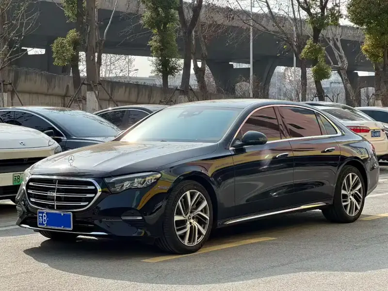 Mercedes-Benz E-Class, 2025