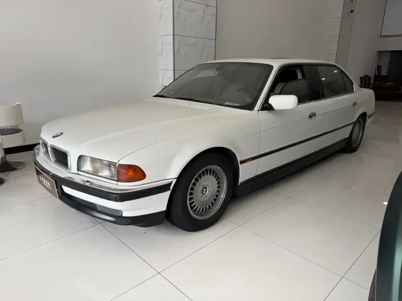 BMW 7 Series, 1999