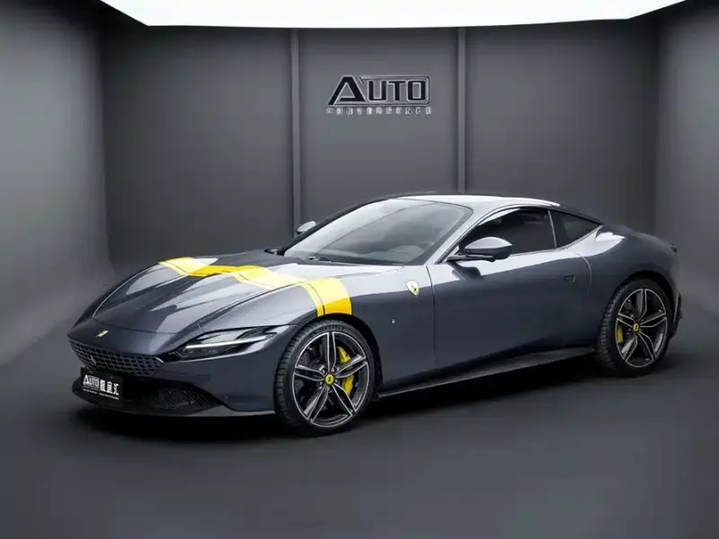 Ferrari Roma, 2021