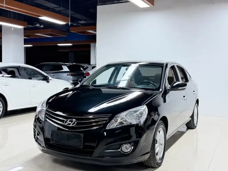 Hyundai Elantra, 2013