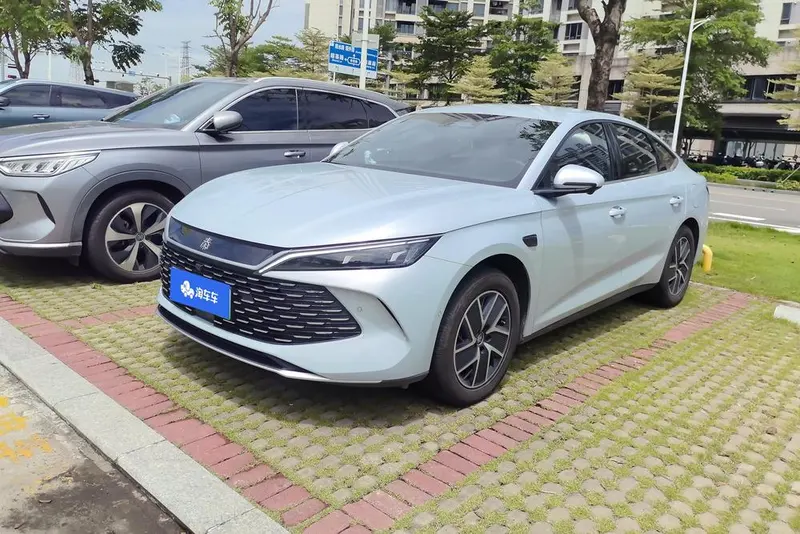 BYD Qin L DM, 2026