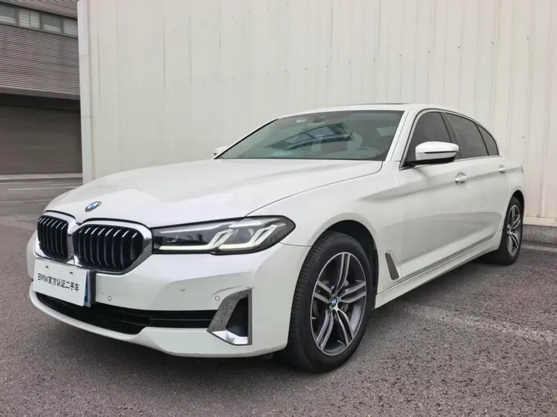 BMW 5-Series, 2021