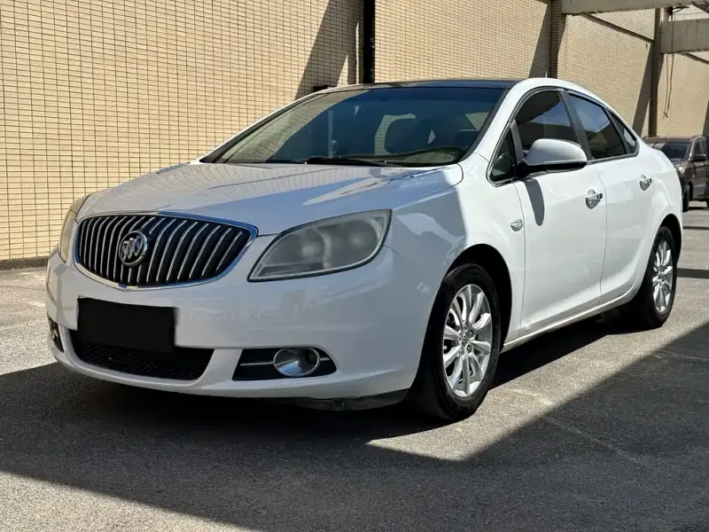 Buick Excelle, 2014