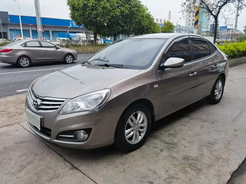 Hyundai Elantra, 2013