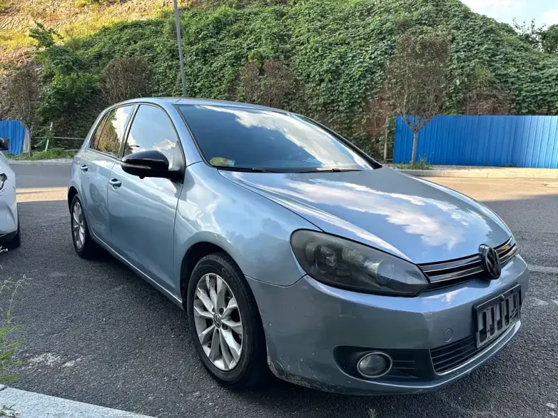 Volkswagen Golf, 2011