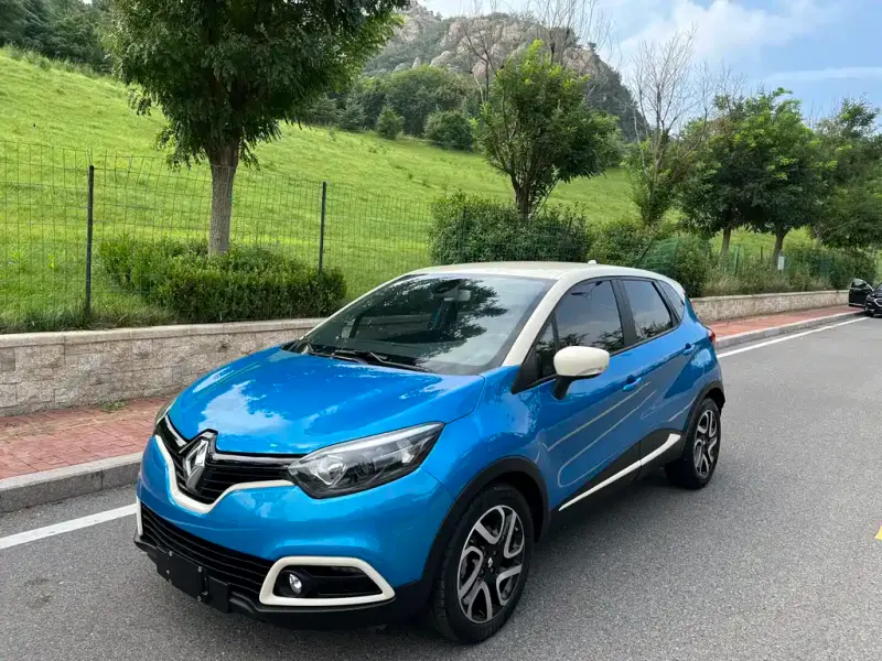 Renault Captur, 2015