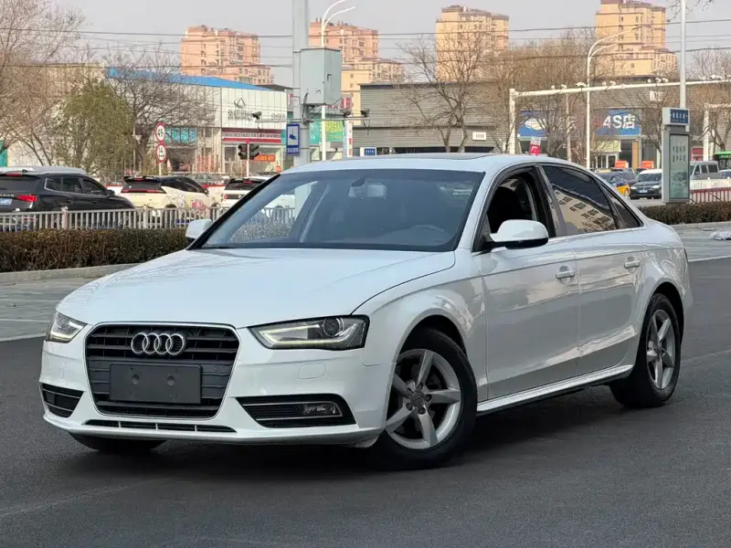 Audi A4L, 2014