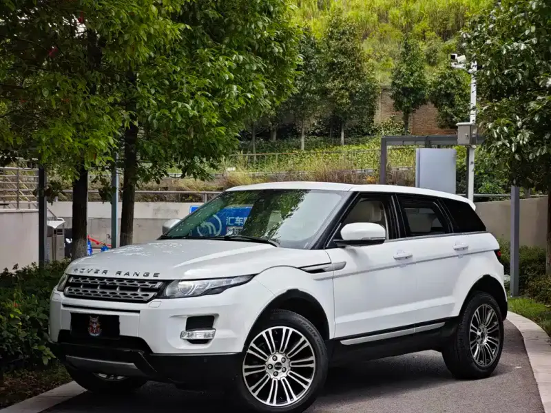 Land Rover Evoque (Import), 2012