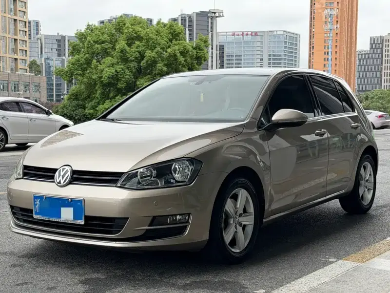 Volkswagen Golf, 2014