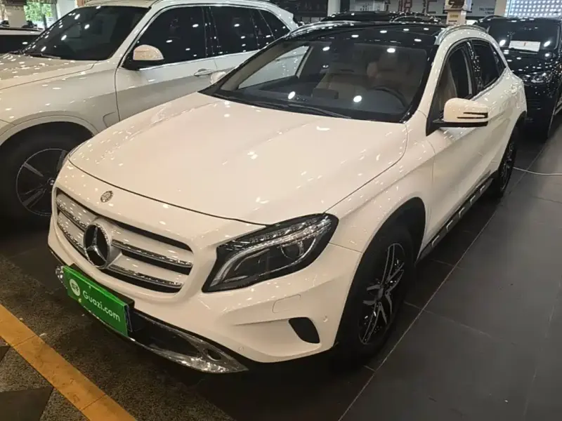 Mercedes-Benz GLA Mercedes-Benz GLA 2015 GLA 200 Fashion Type, 2015 — фото 1