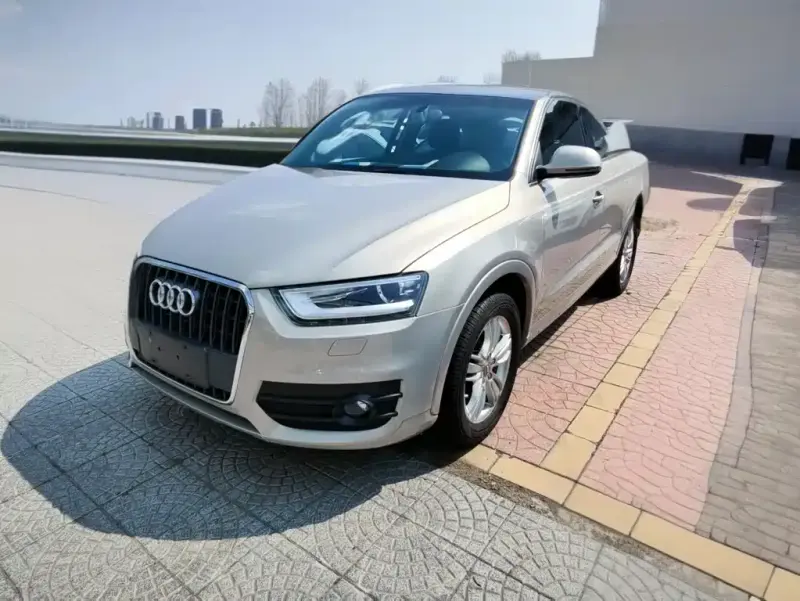 Audi Q3, 2013
