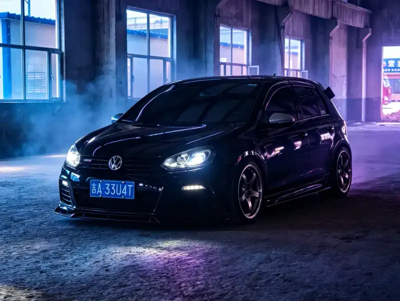 Volkswagen Golf GTI, 2011