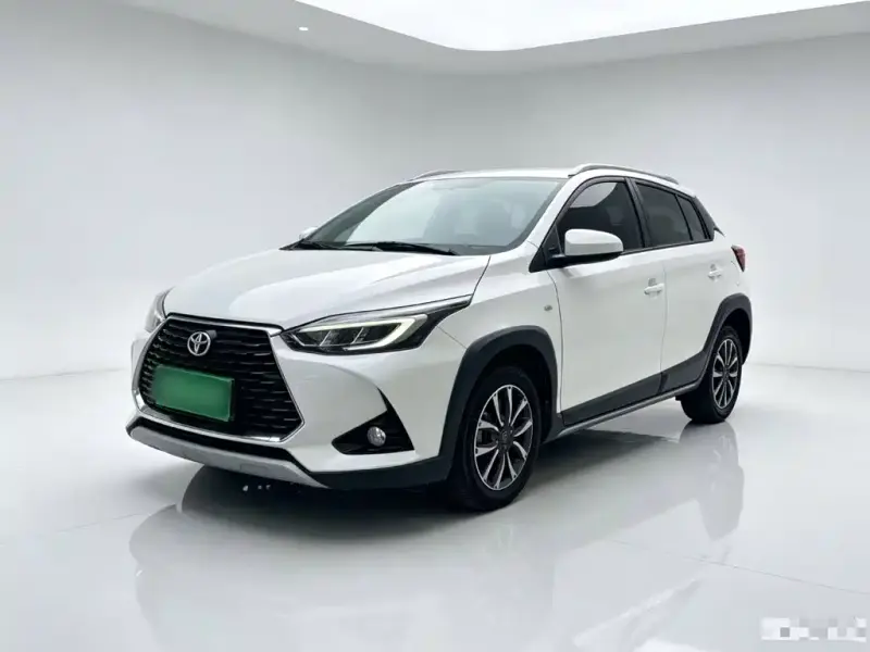 Toyota Yaris L, 2021