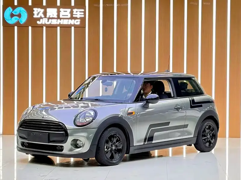 MINI Mini, 2016