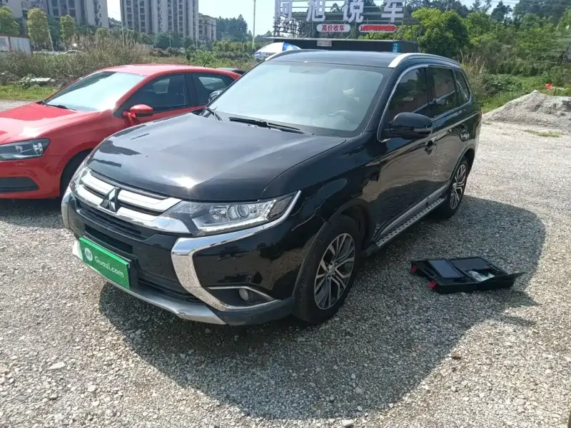 Mitsubishi Outlander, 2018