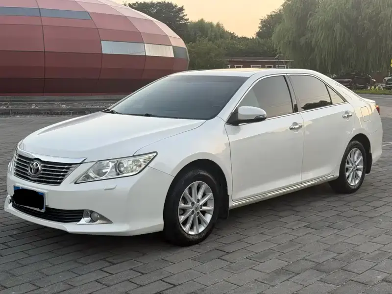 Toyota Camry, 2014
