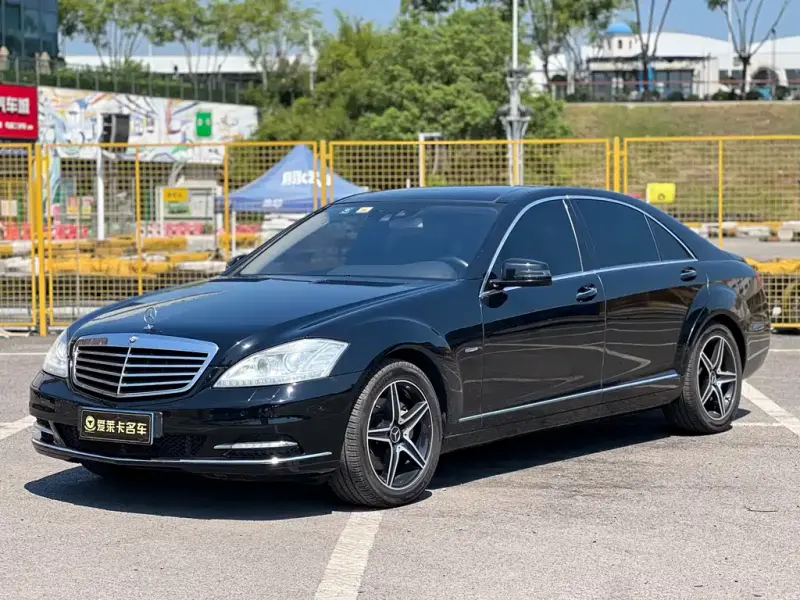 Mercedes-Benz S-Class, 2010