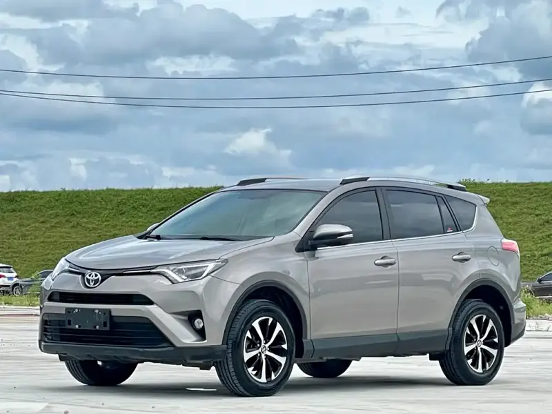 Toyota RAV4, 2017