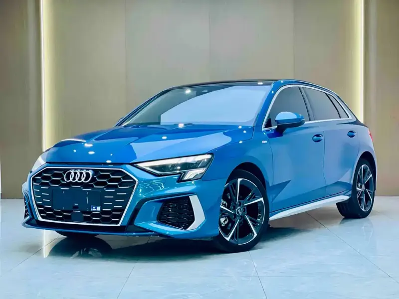 Audi A3 Audi A3 2022 Sportback 35 TFSI Fashion Sport Type, 2023 — фото 1