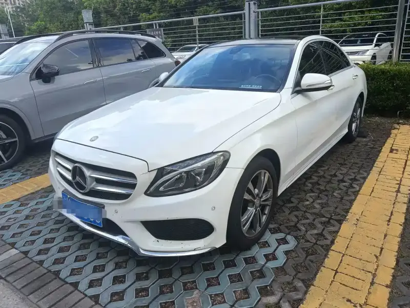 Mercedes-Benz C-Class, 2015