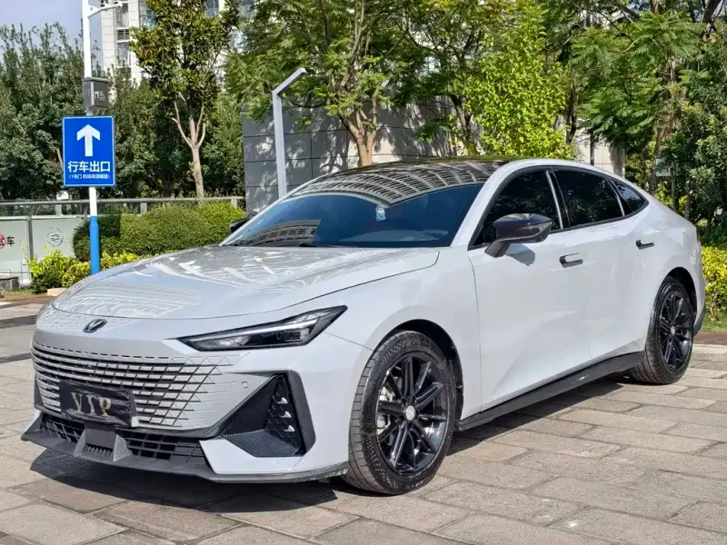 Changan UNI-V, 2023