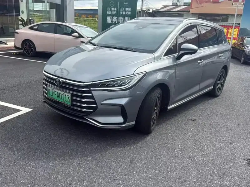 BYD MAX New Energy, 2022