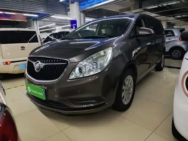 Buick GL8, 2018