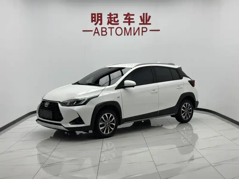 Toyota Yaris L, 2022