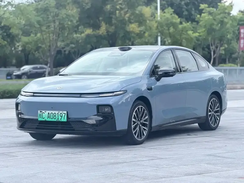Leapmotor B01, 2025