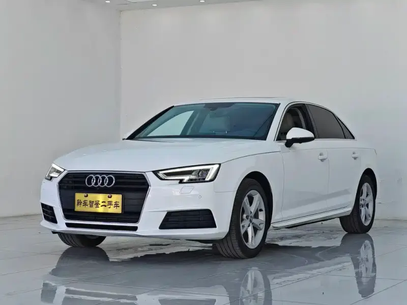 Audi A4L, 2017