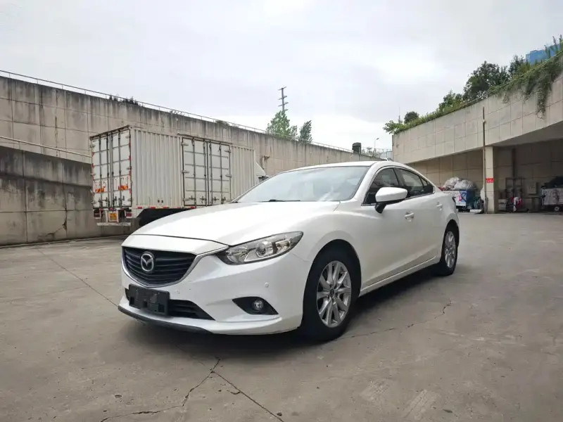 Mazda Atenza, 2015