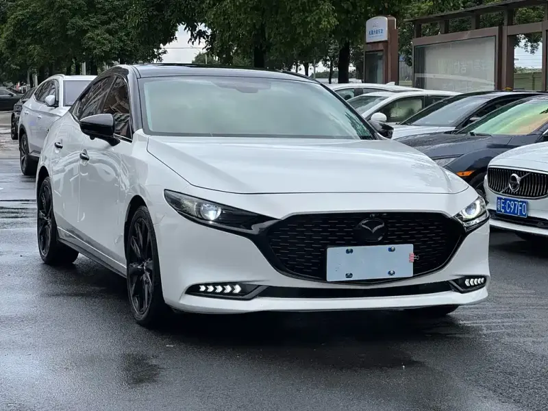 Mazda 3 Axela, 2023