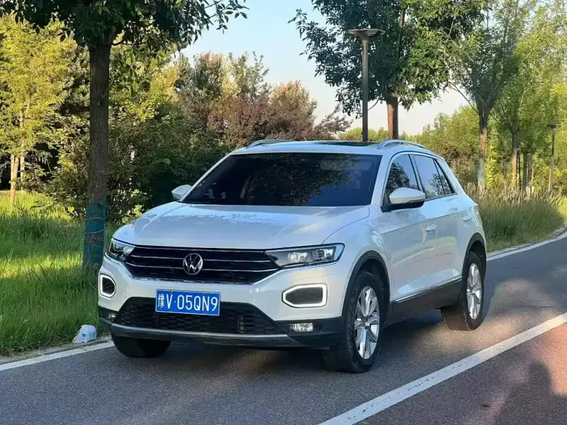 Volkswagen T-Roc, 2022