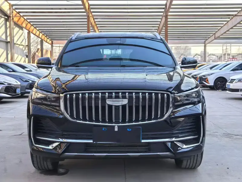 Geely Xingyue L, 2025