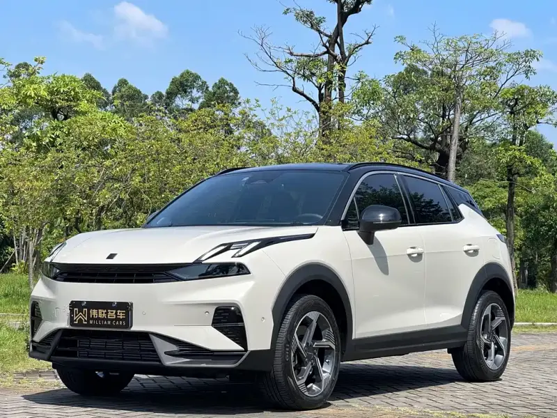 Lynk & Co 06, 2025