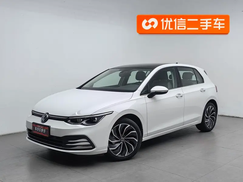 Volkswagen Golf, 2021