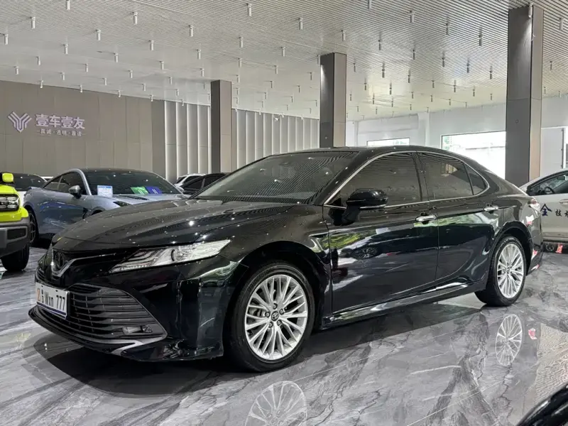 Toyota Camry, 2020