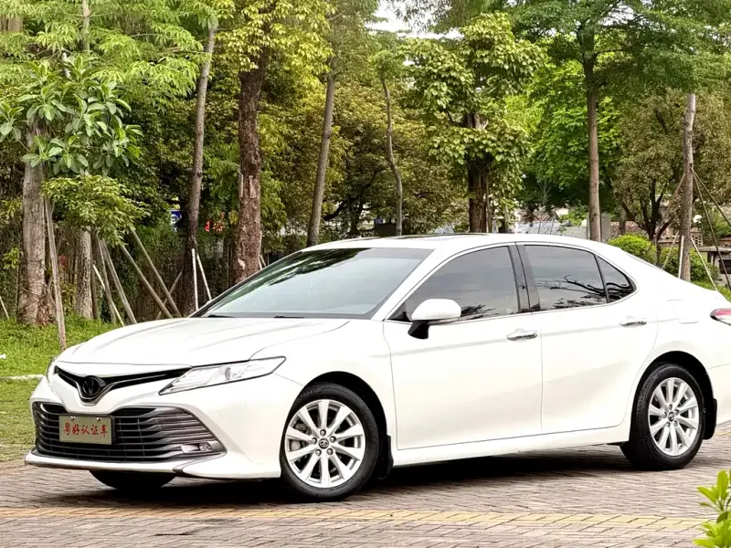 Toyota Camry, 2020