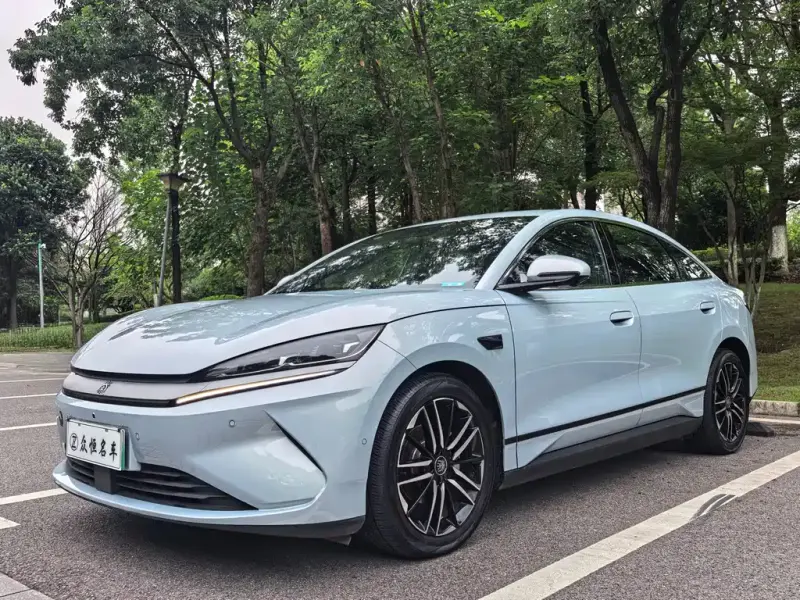 BYD Qin L, 2025