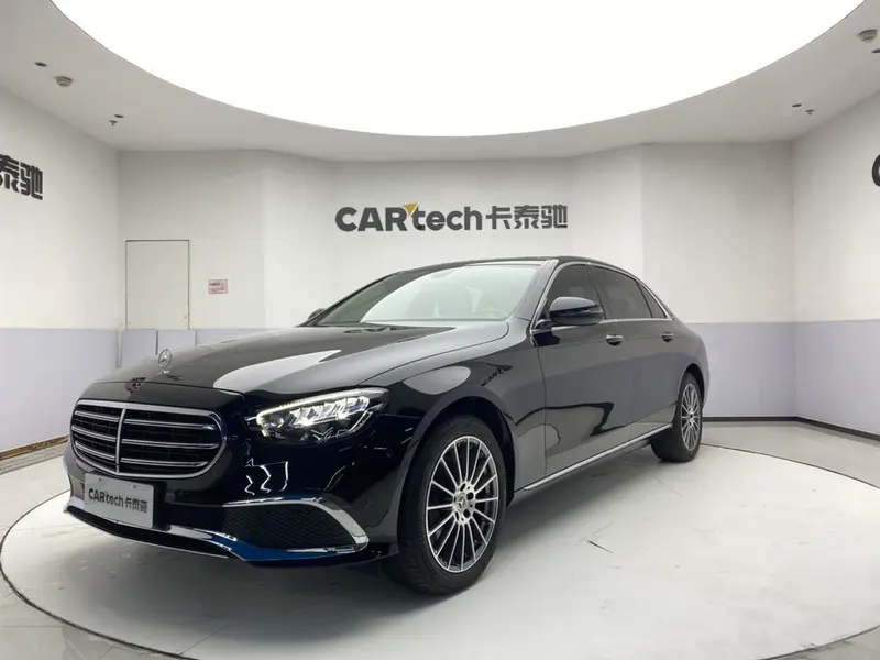 Mercedes-Benz E-Class, 2022