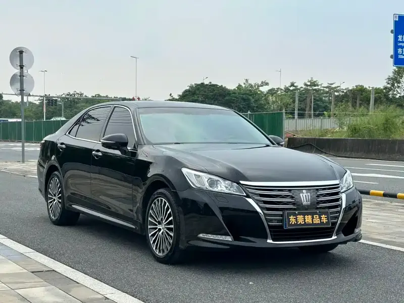 Toyota Crown, 2019