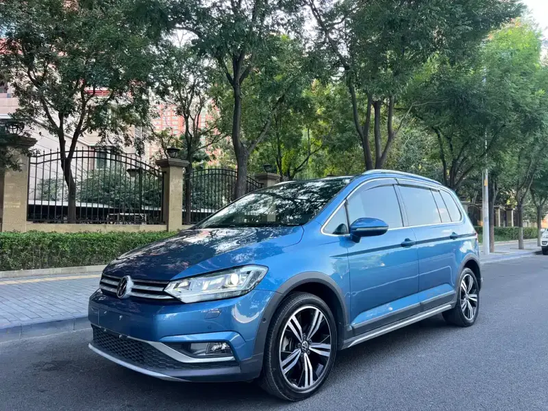 Volkswagen Touran, 2021