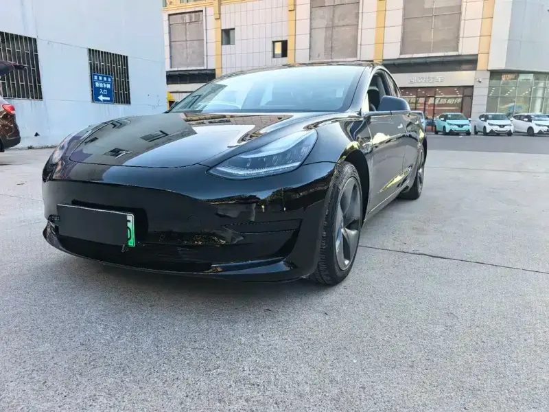 Tesla Model 3, 2020